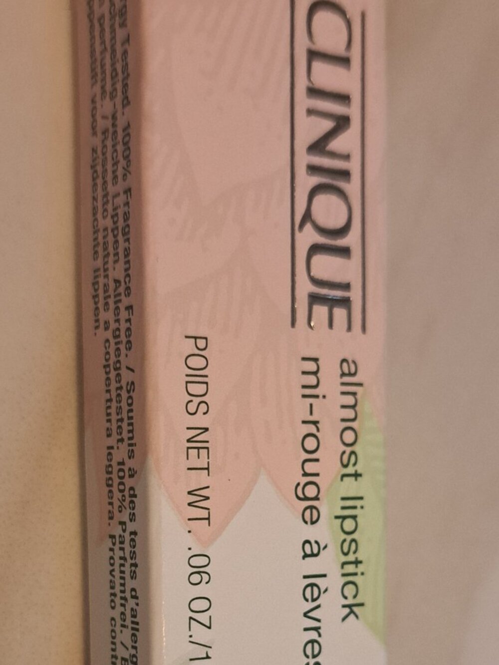 CLINIQUE ALMOST LIPSTICK IN THE SHADE 06 BLACK HONEY